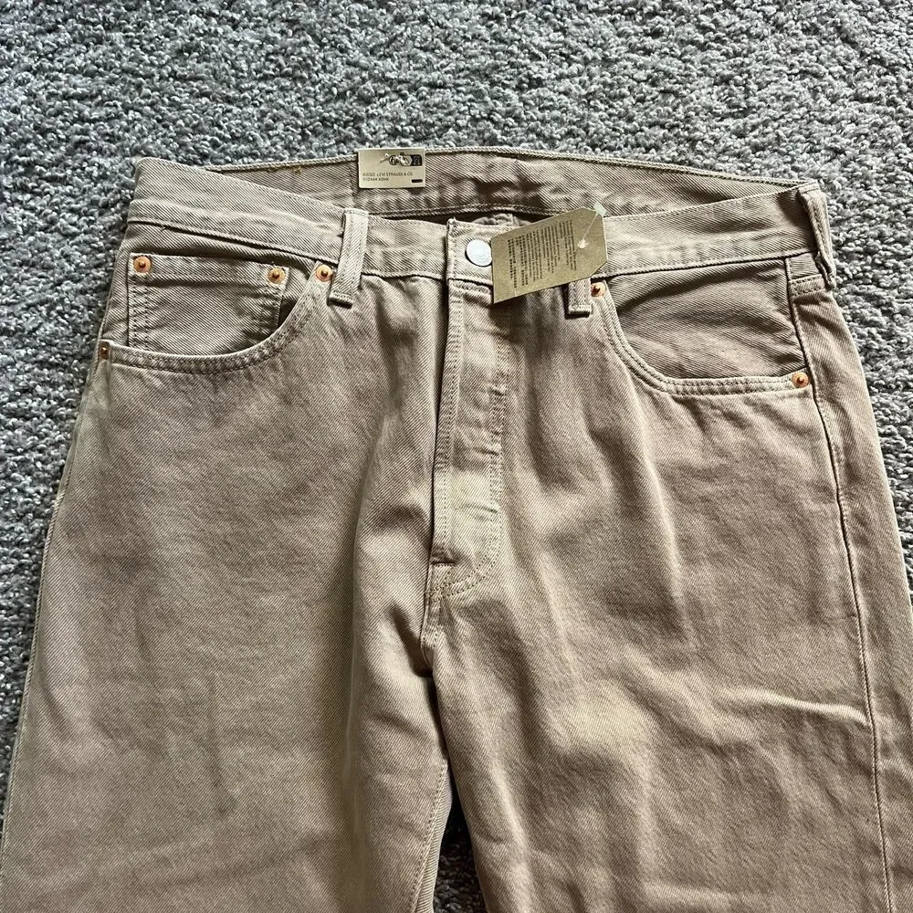 NEW Levi’s 501 Original Fit Straight Jeans Beige Pants Men’s 32x32 32